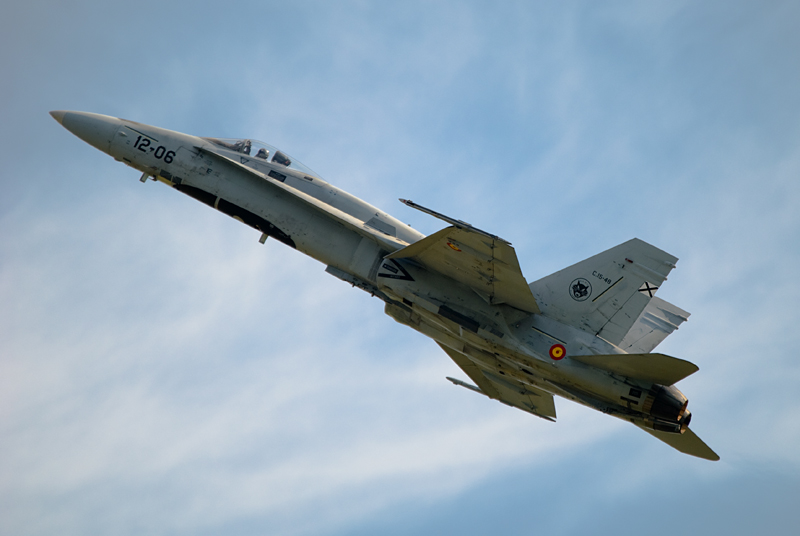 044_Radom_Air Show_McDonnell Douglas EF-18+ Hornet.jpg